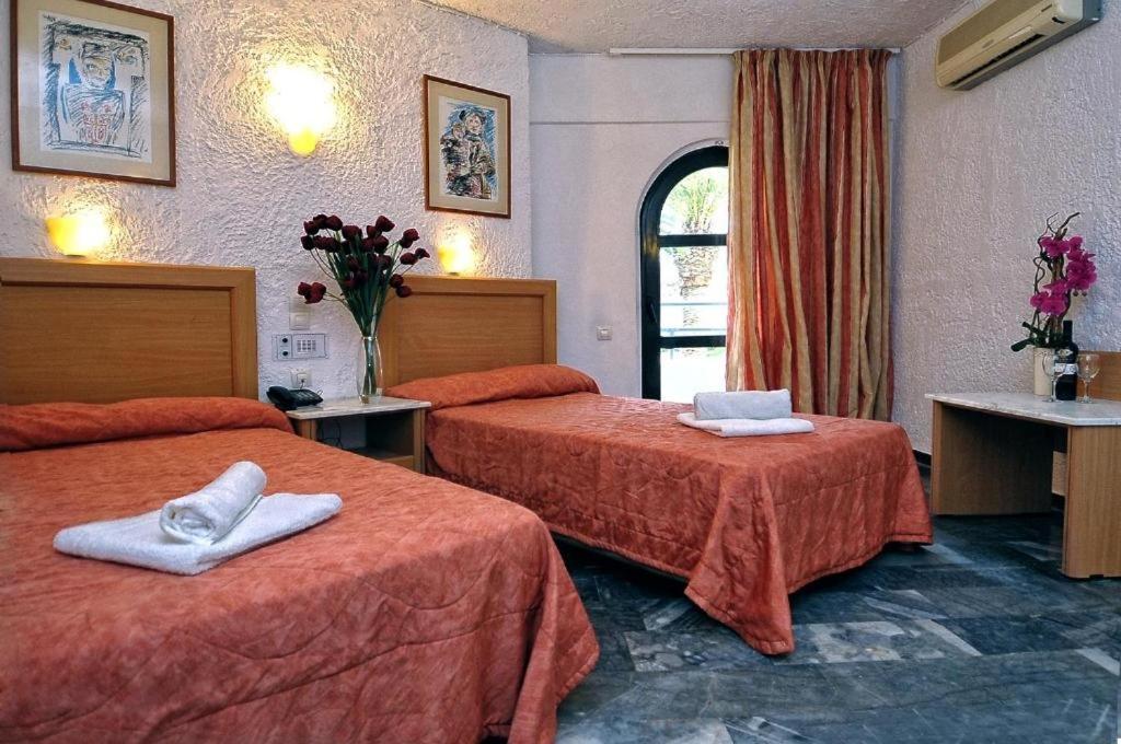 Karteros Hotel Dış mekan fotoğraf
