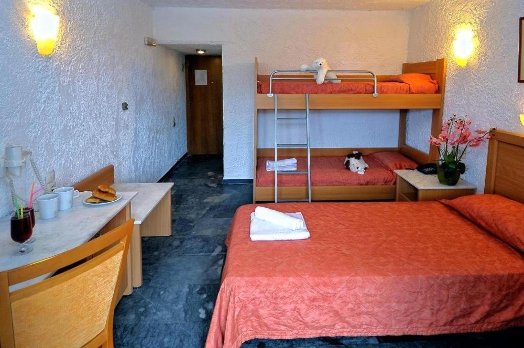 Karteros Hotel Dış mekan fotoğraf