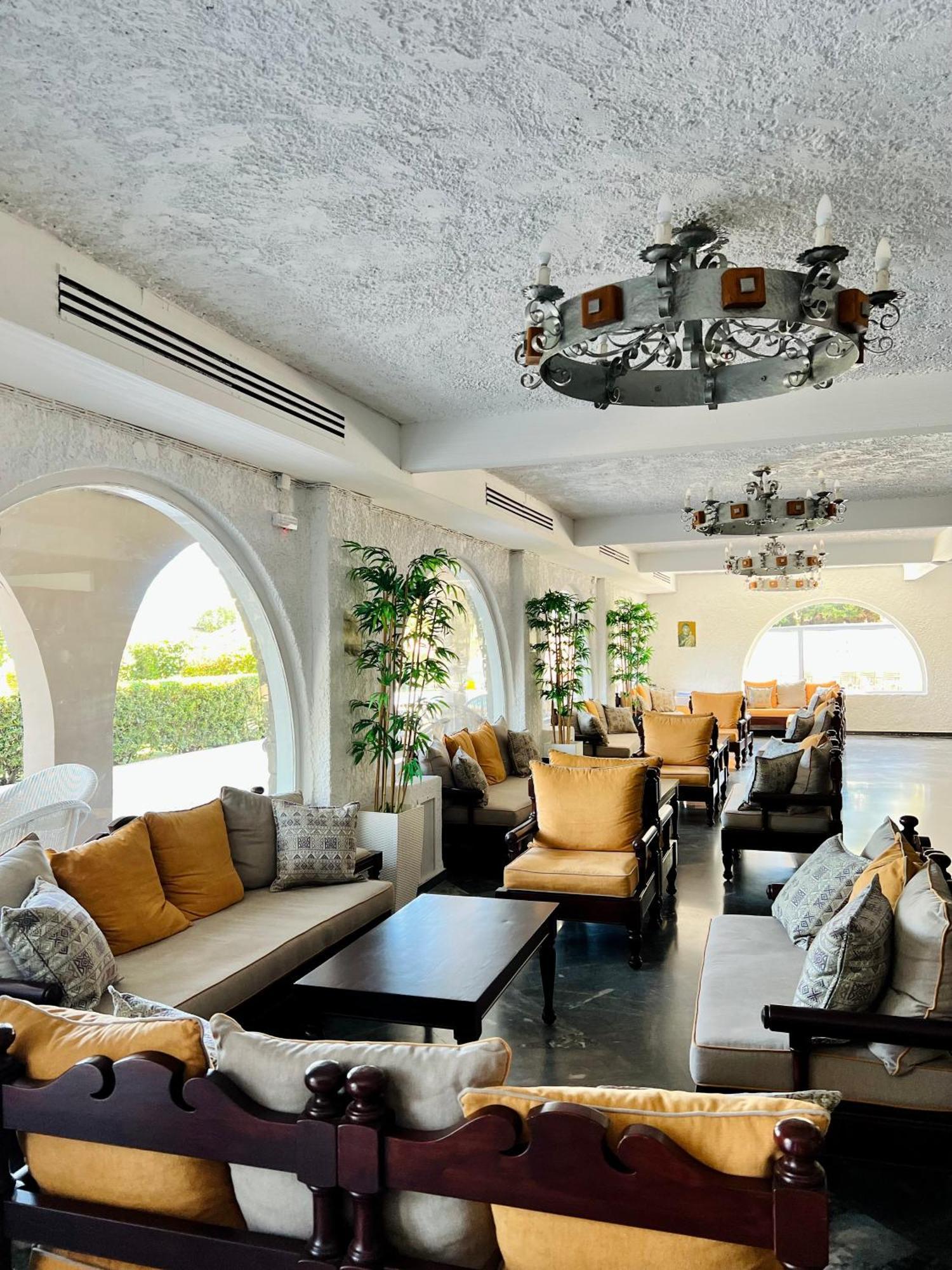 Karteros Hotel Dış mekan fotoğraf