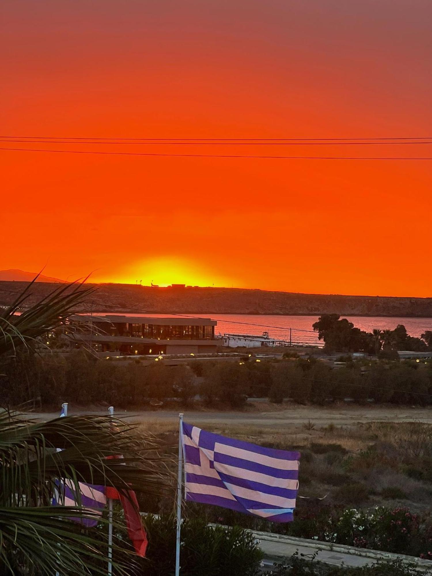 Karteros Hotel Dış mekan fotoğraf