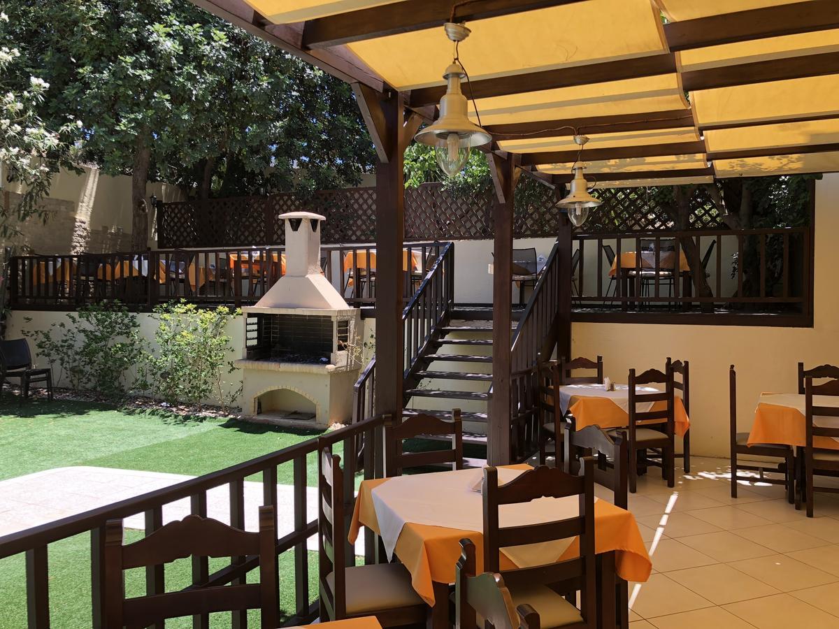 Karteros Hotel Dış mekan fotoğraf