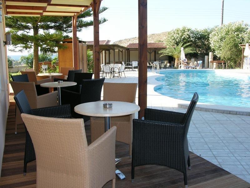 Karteros Hotel Dış mekan fotoğraf